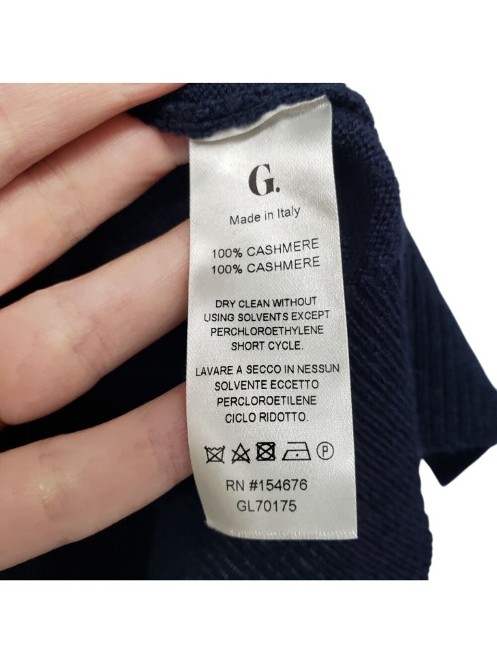 G Label by Goop GWYN Gia Navy Blue Cashmere Oversized Crew Neck Sweater - Picture 7 of 9